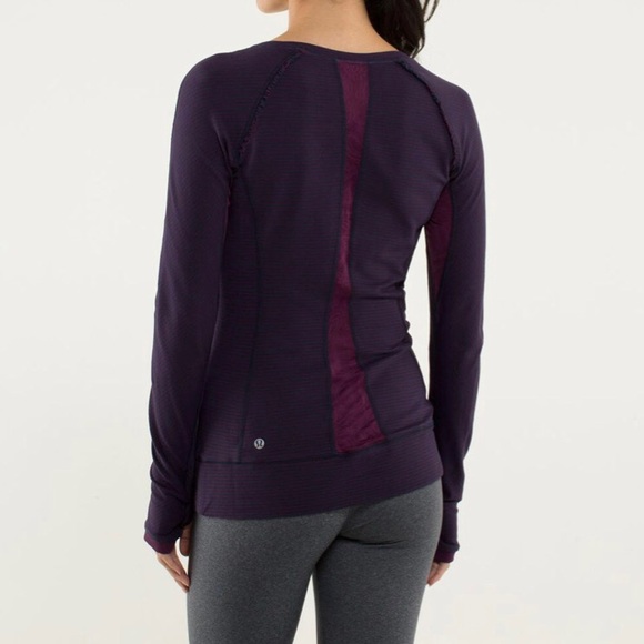 Excellent Condition 9/10 Lululemon Full Tilt LS - Picture 11 of 14